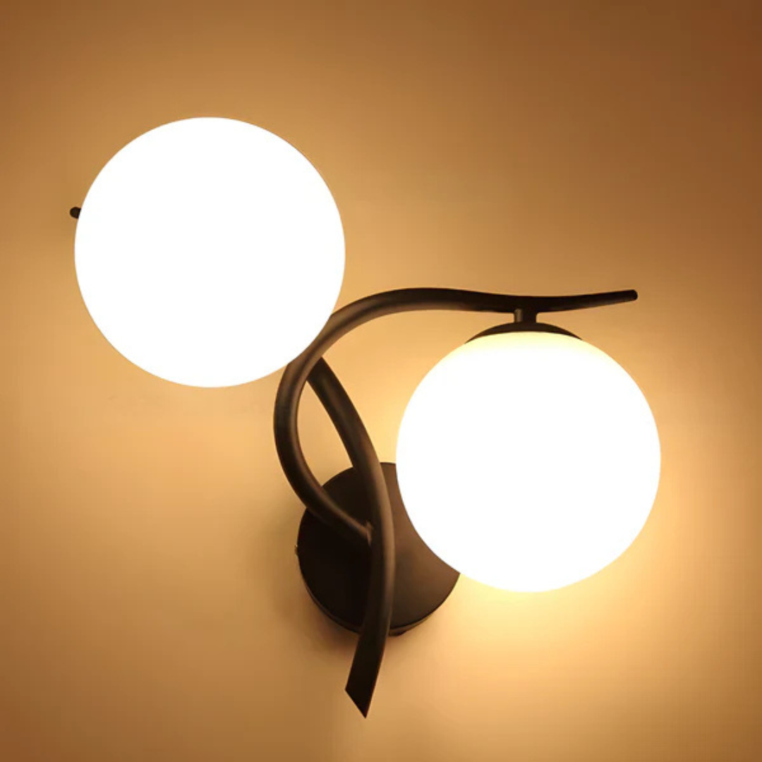 Skanto | Glass og Kobber LED Vegglampe med Varm Hvit Glød