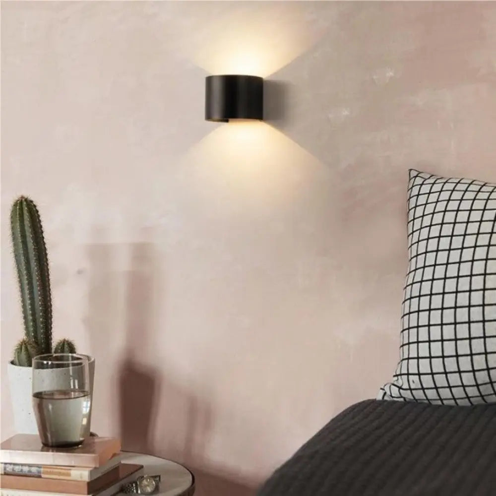 Skanto | CubeLuxe - Moderne Vegglampe