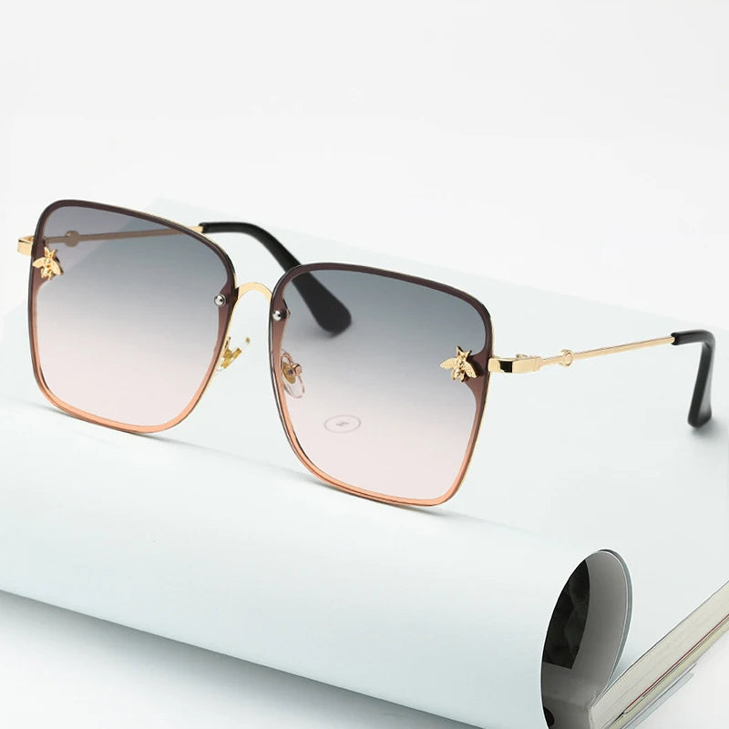 Charlotte Solbriller | Oversized & Rimless | Skanto