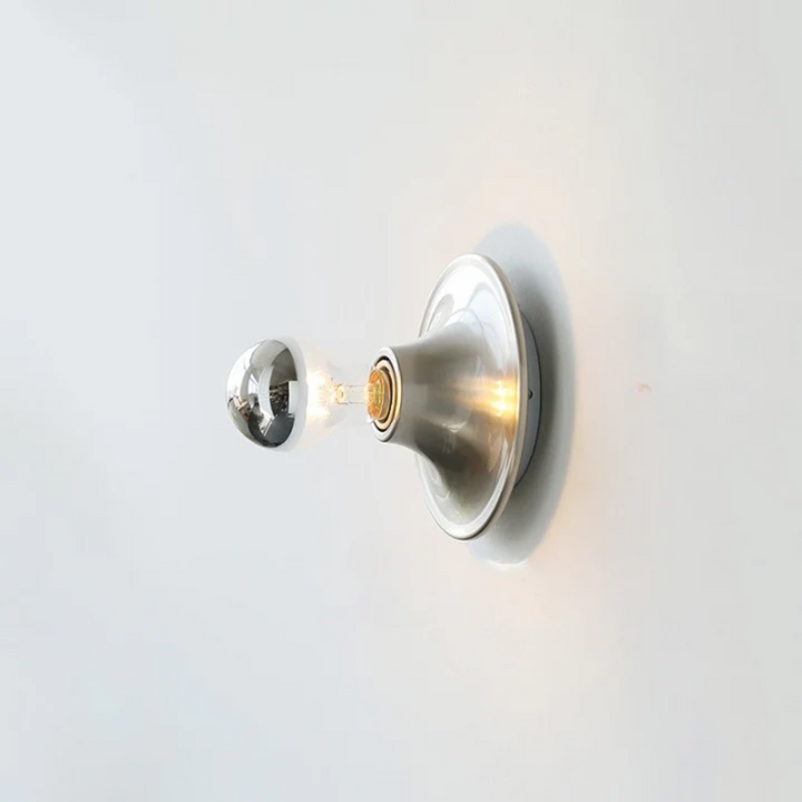 Skanto | Bauhaus Retro Vegglampe