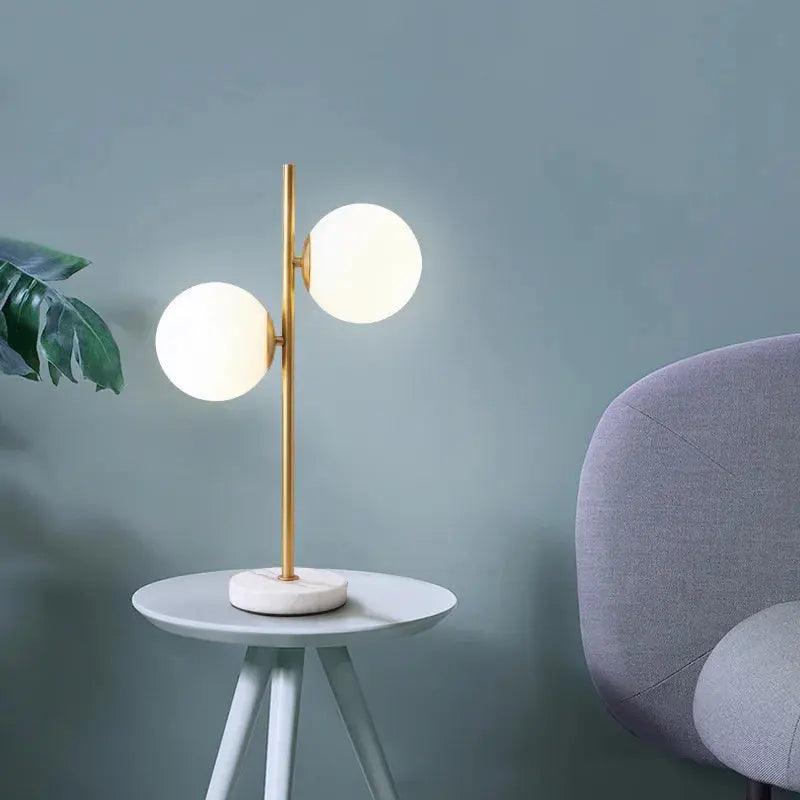 Skanto | AuraLume - Dorsø Bordlampe med Nordisk Sjarm
