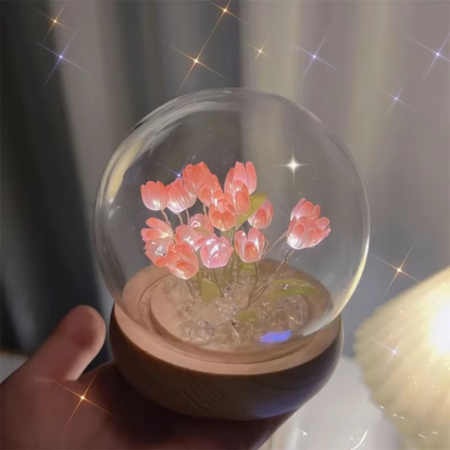 Skanto | Håndlaget kunstig tulipan LED nattlampe bordlampe for soverom og gaveinnredning
