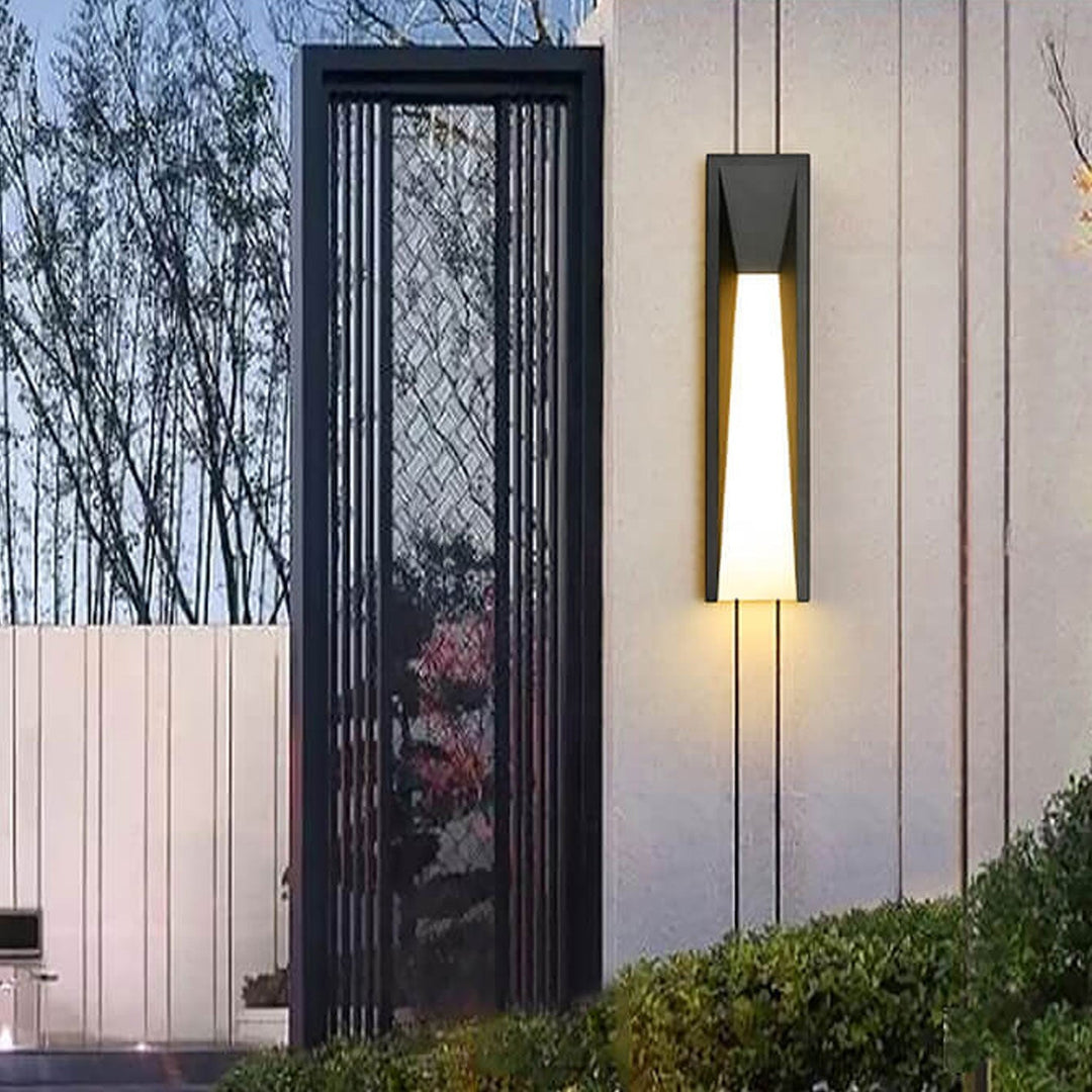 Vanntett Enkel Strip Design LED Utendørs Vegglampe | Skanto