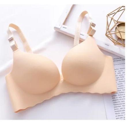 Skanto | GlowBra — Usynlig komfort som får silhuetten din til å skinne