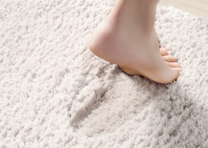 Skanto | Feblilac Get Naked White Floor Bathroom Mat, 50x80cm Bathroom Rug, Plush Water-Absorbent, Non-Slip Toilet Mat, Artificial Bathroom Mats, Best Bath Rugs