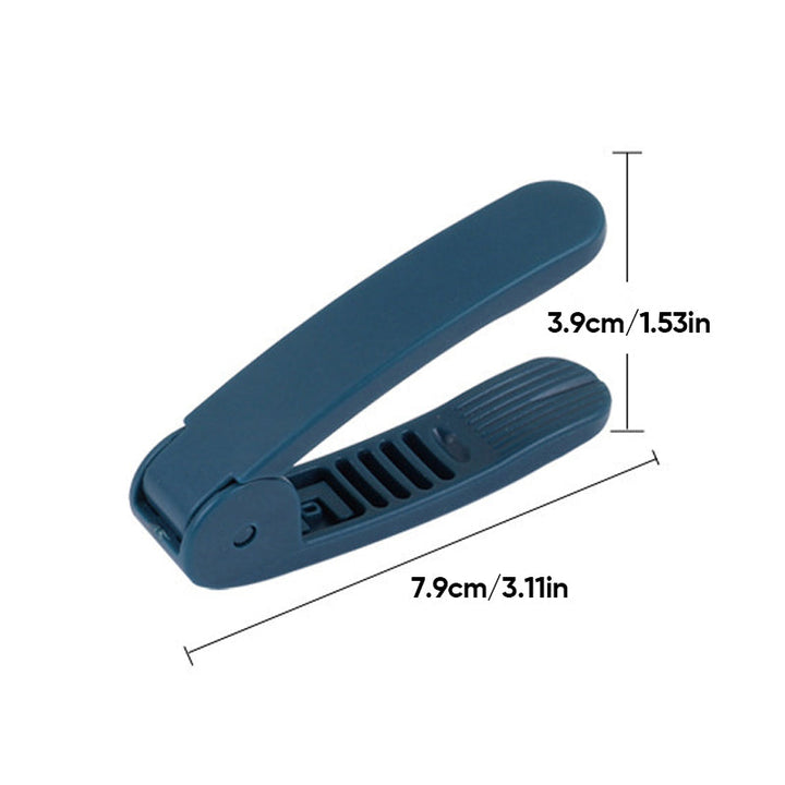 Skanto | Peanut Seed Peel Plastic Peanut Clip