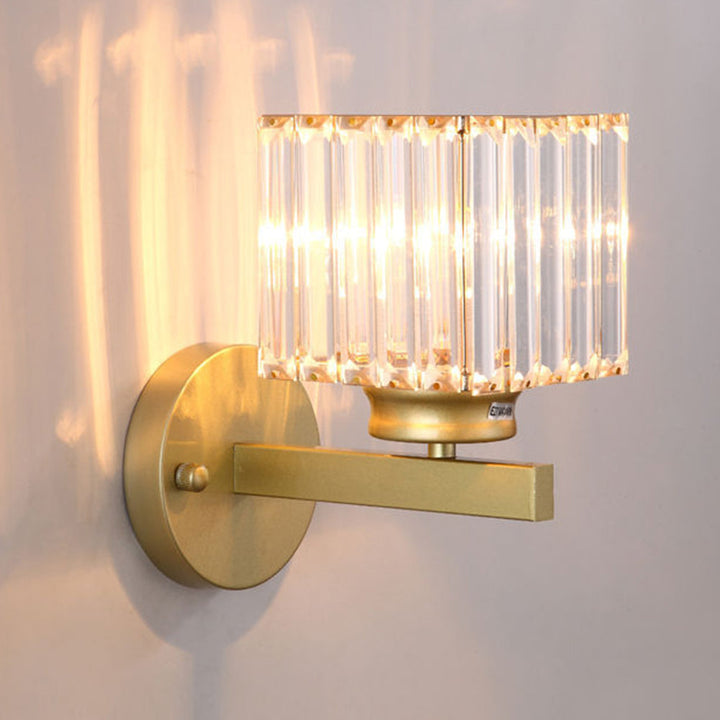 Skanto | Krystallglass Vegglampe med Moderne Arm Design