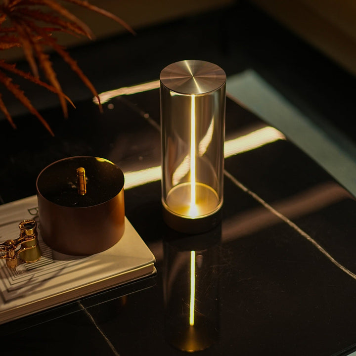 Skanto | GlowBright | Bærbar LED-lampe med trådløst design