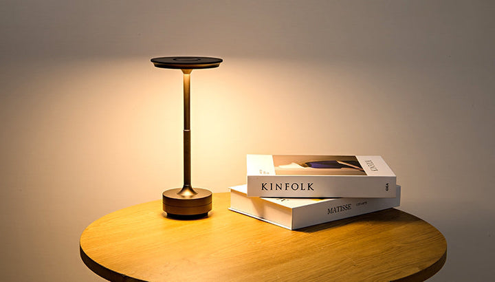 Skanto | ClarityGlow Luxe Edition | Trådløs LED Bordlampe