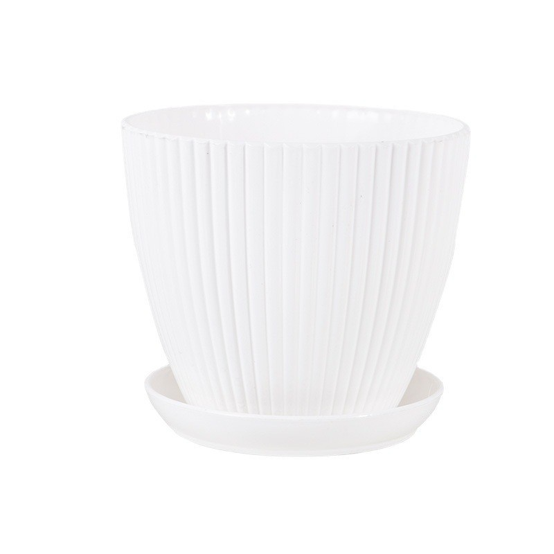 Skanto | Blomsterpotte med sporstruktur og skål – Robust plastpotte for planter