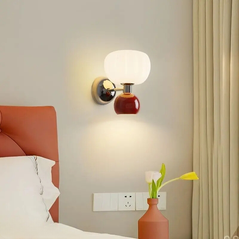 LuxeGlow Vegg – Stilren LED Vegglampe med G9 Skanto