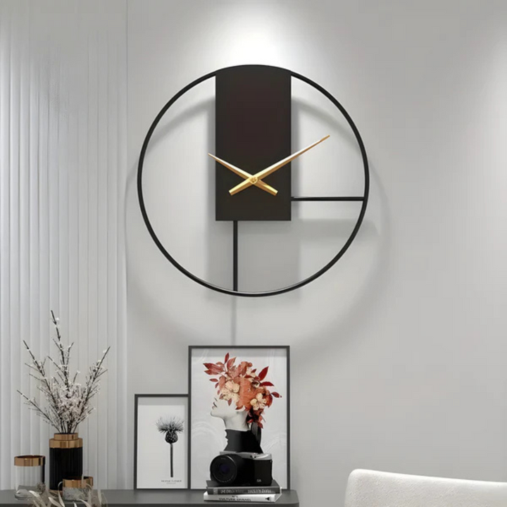 Skanto | Elegant Minimalist Veggklokke Aurum med Stille Mekanisme