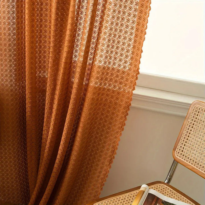 Skanto | Amber Glow Boho Crocheted Gardinpanel