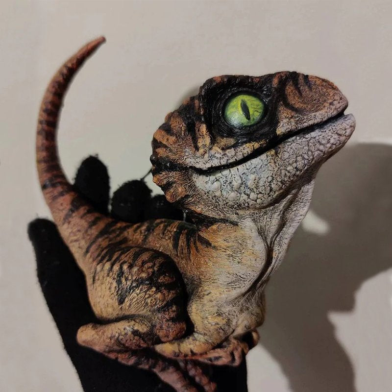 Skanto | Harz Dinosaur Ornament