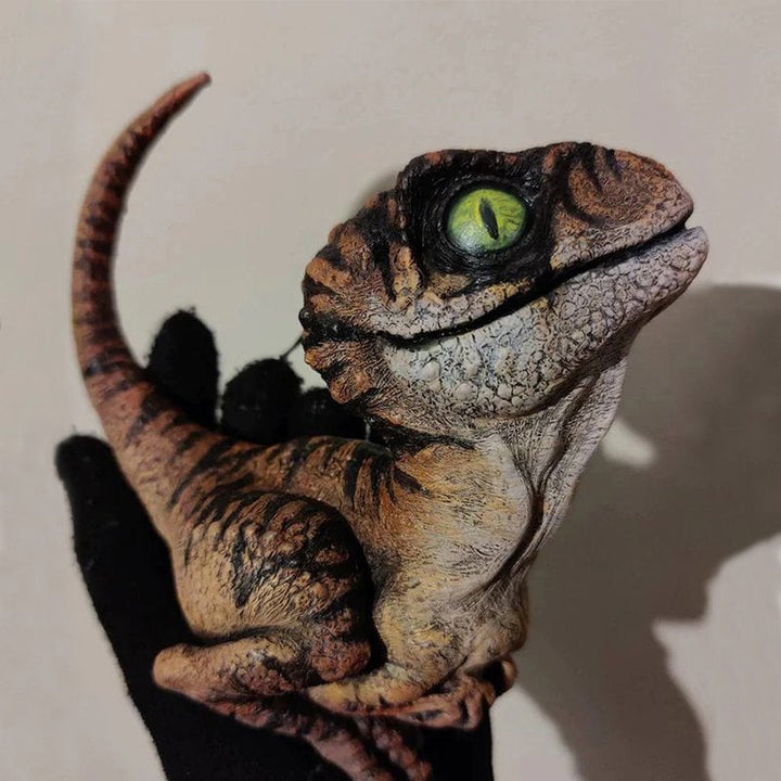 Skanto | Harz Dinosaur Ornament
