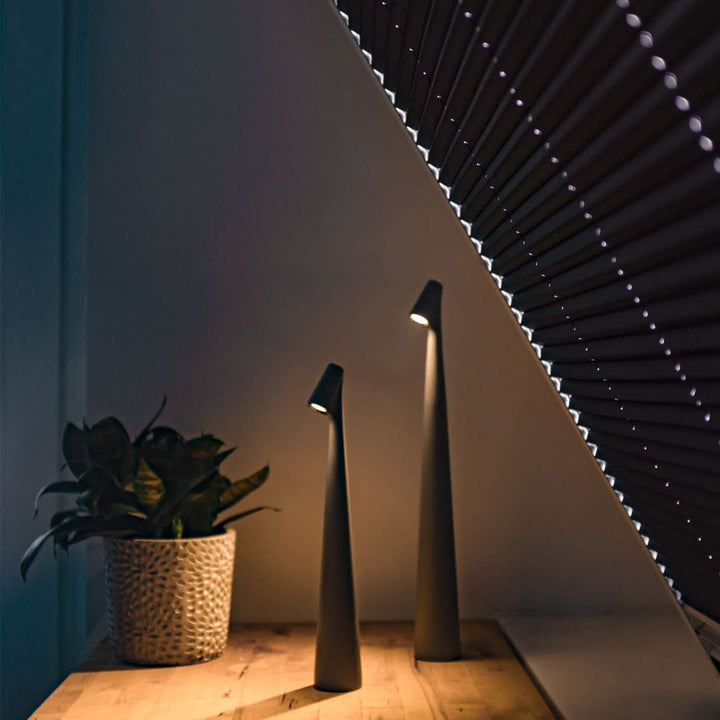 Oppladbar LED Bordlampe | Skanto