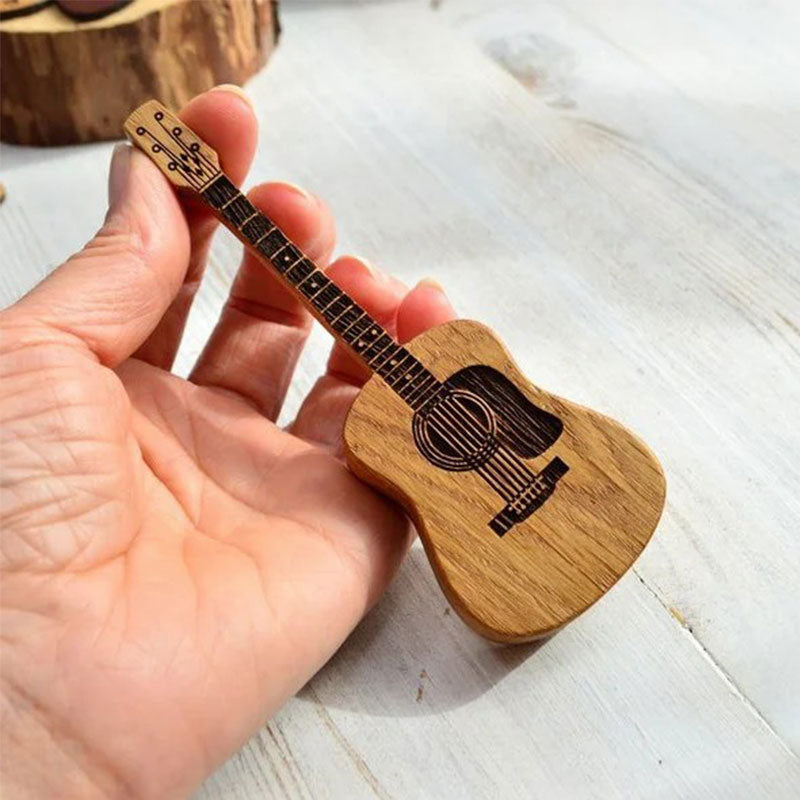 Skanto | Akustisk Gitar Tre Plekkboks