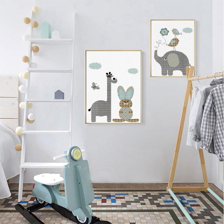 Cartoon Giraffe Rabbit Elephant Animals - Lerret Veggkunst Maleri | Skanto