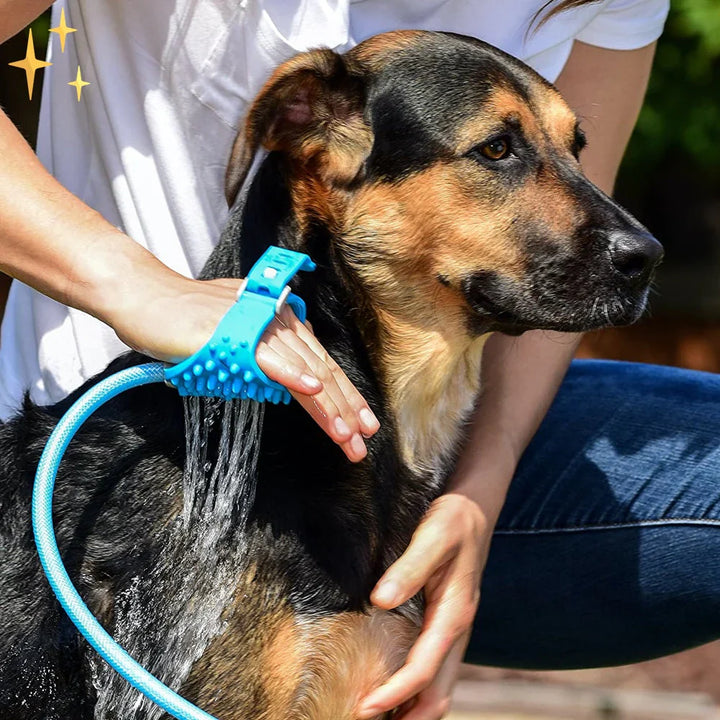 PetClean hanske med innebygd børste og slange tilkobling Skanto