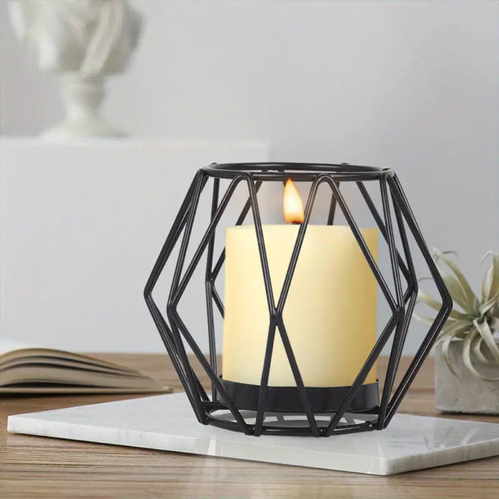 Skanto | Wireframe Sleek Iron Lysestake