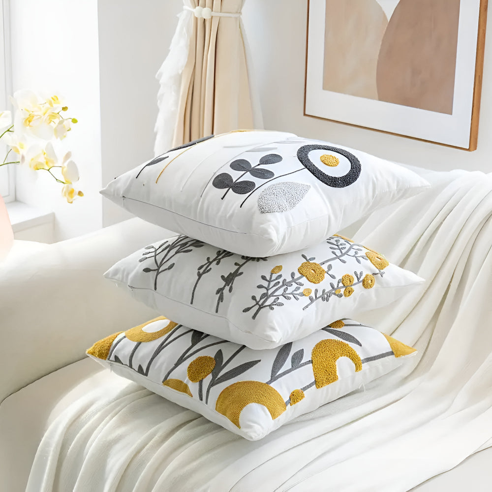 Skanto | Floral Essence Brodert Putetrekk