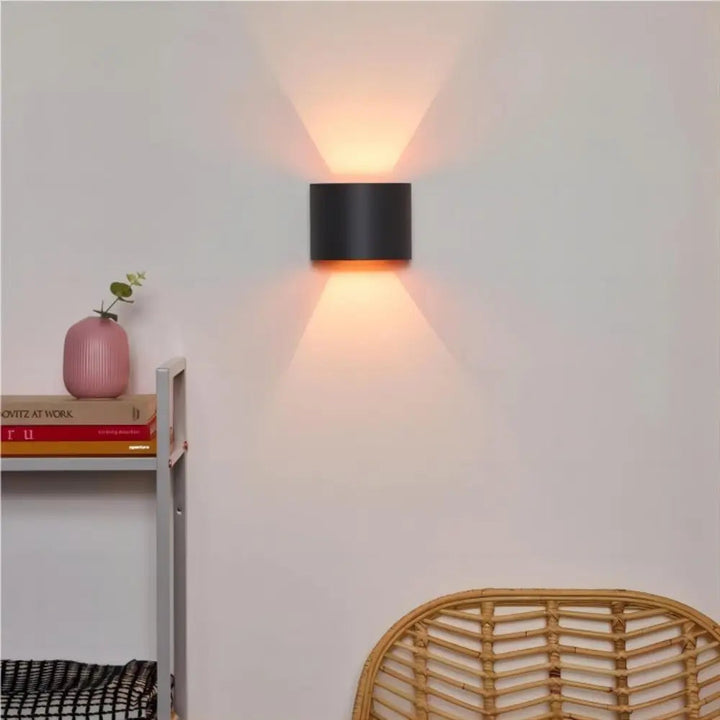 Skanto | CubeLuxe - Moderne Vegglampe