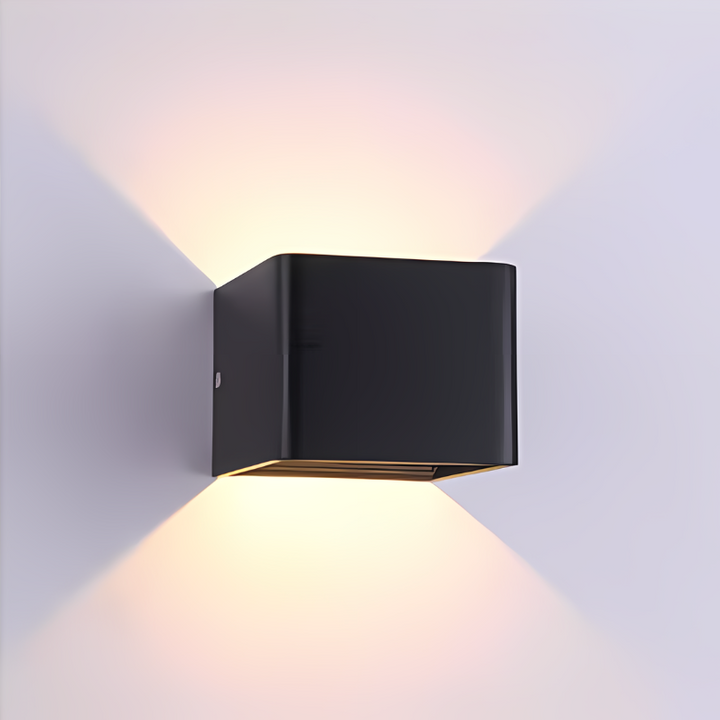 Skanto | Modern Firkantet LED Vegglampe