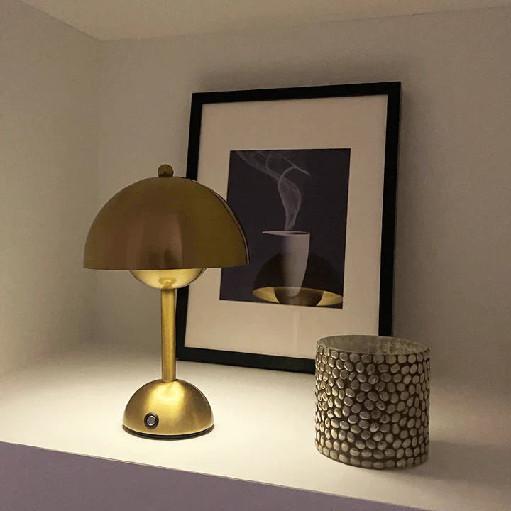 Skanto | Moderne bordlampe