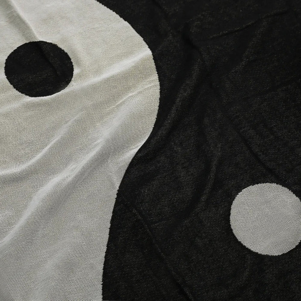 Skanto | Kunstnerisk Yin Yang Tapestry Kaste Teppe