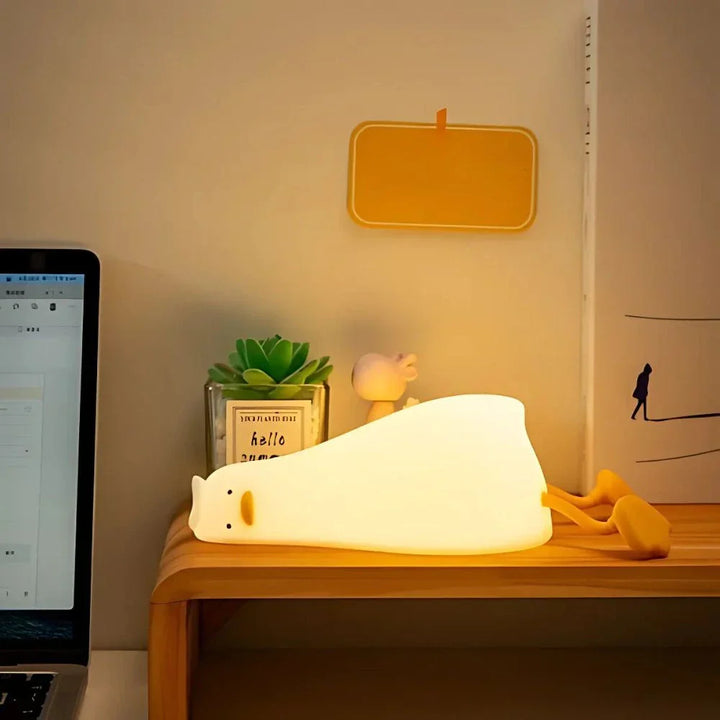 Squeeze Night Light | Skanto