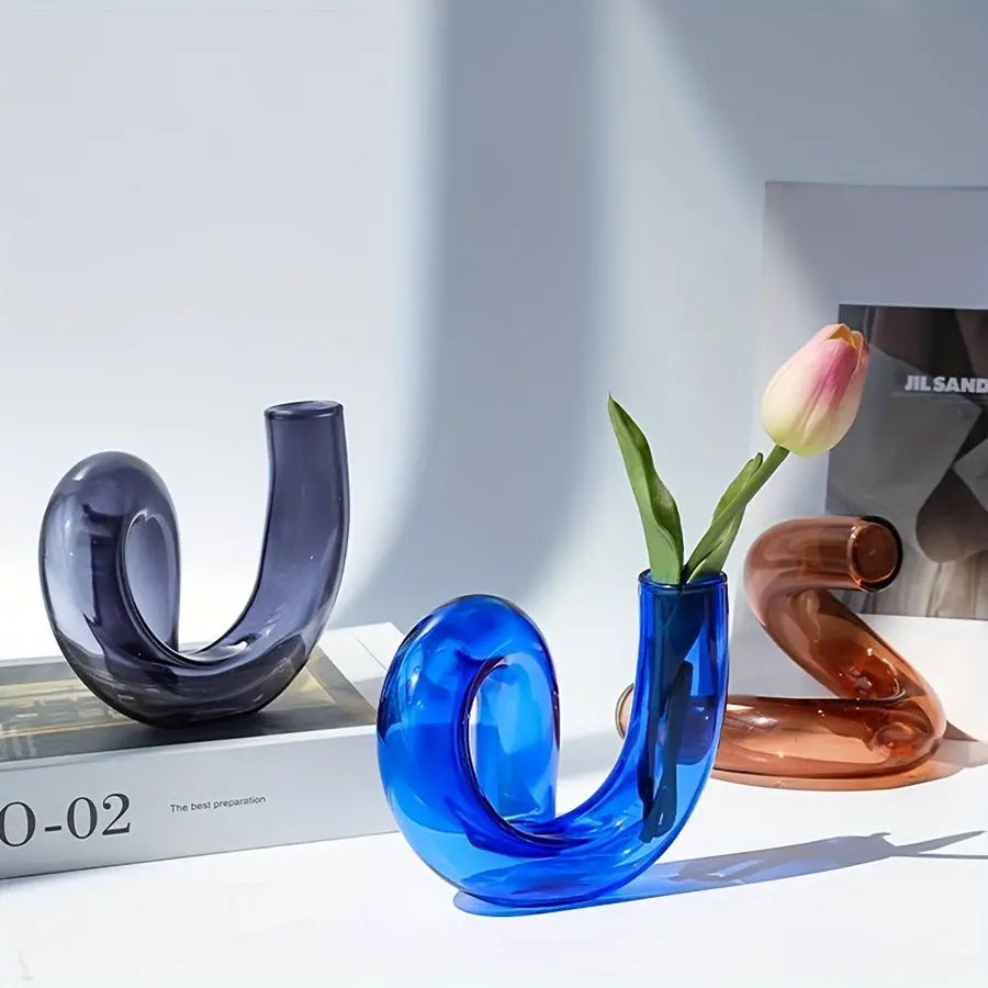 Skanto | TimelessGlow - Pedestal Glass Vase