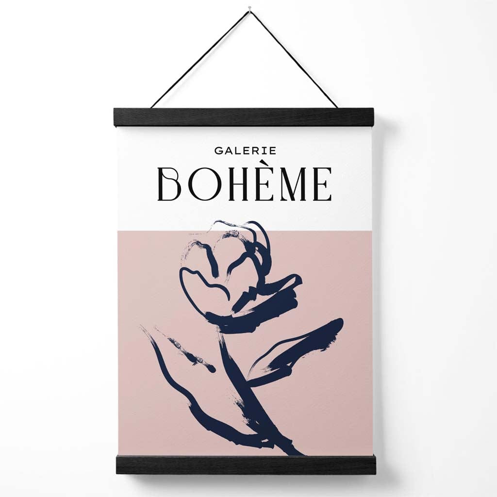 Bohemsk blomsterplakat med roseskisse i blush og marineblått, inkludert oppheng.