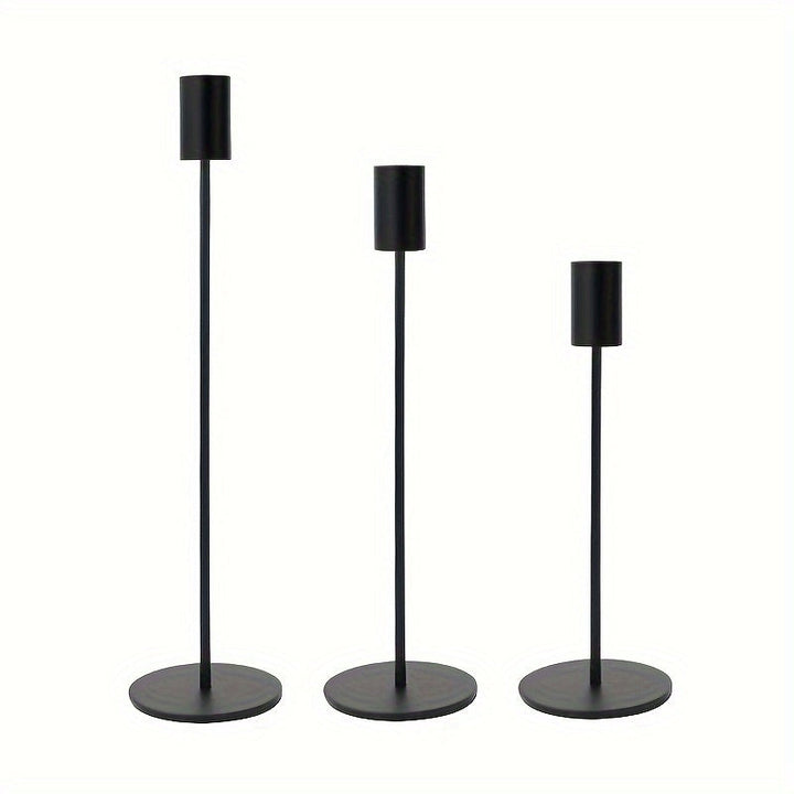 ElegantGleam | 3-delt metall lysestaksett for bord Skanto