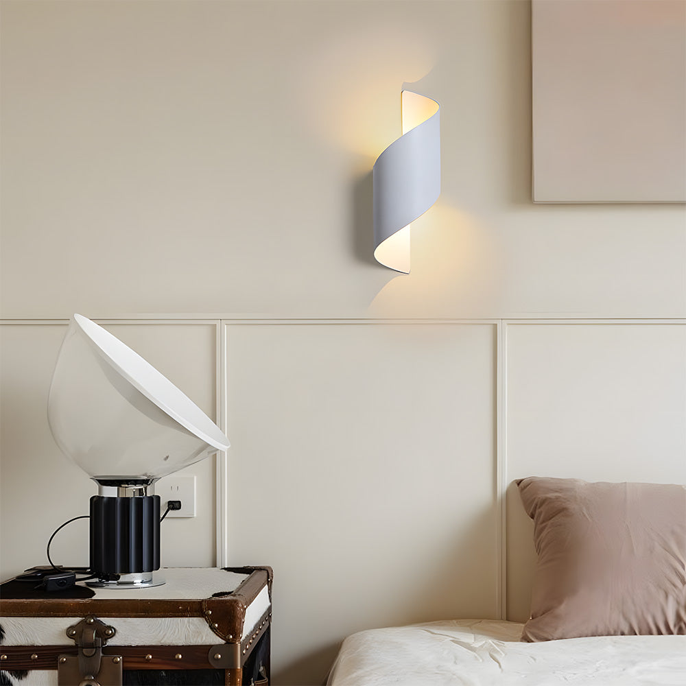 Skanto | LED Vegglampe med minimalistisk aluminiumsdesign