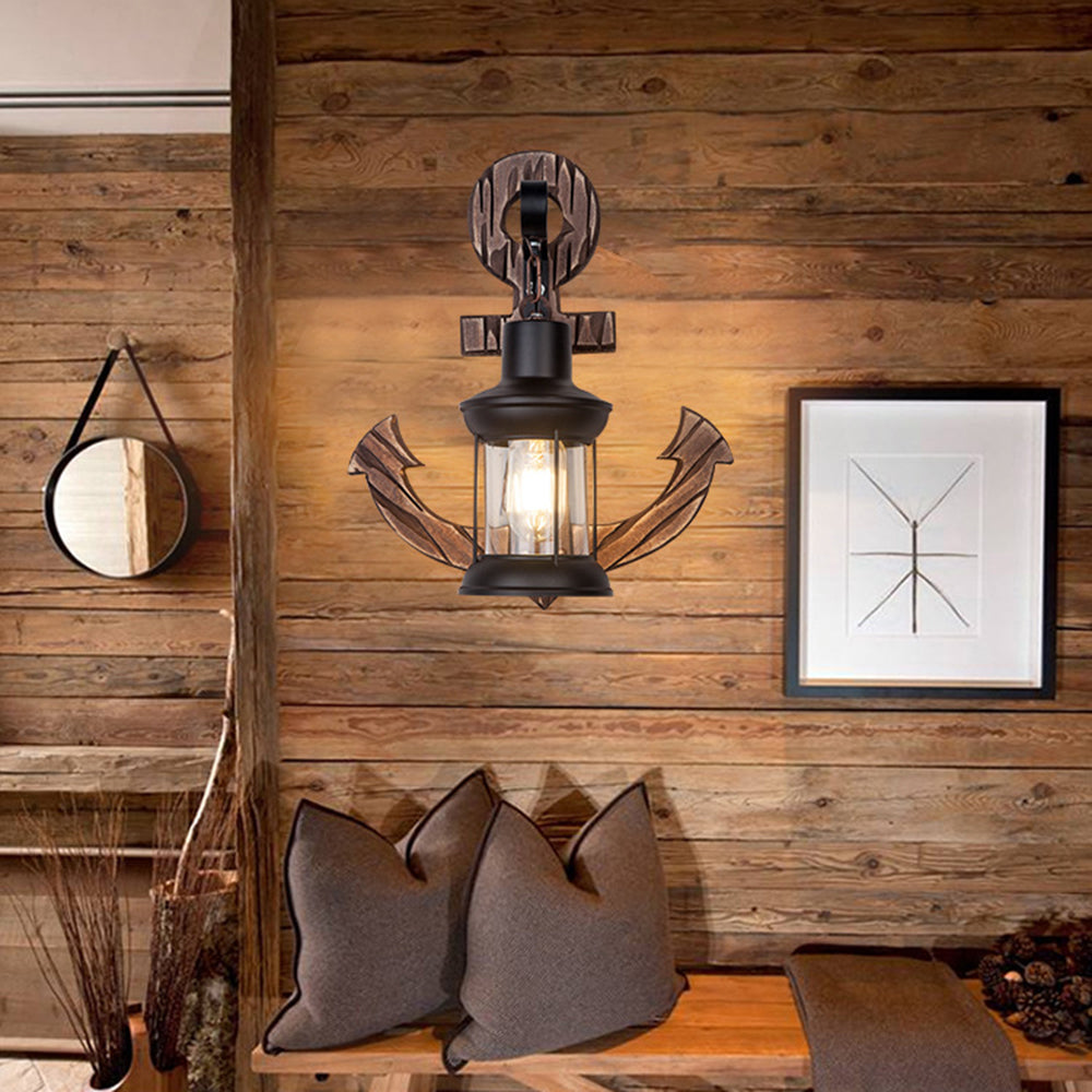 Skanto | Rustikk Tre Anker Vegglampe med Lantern