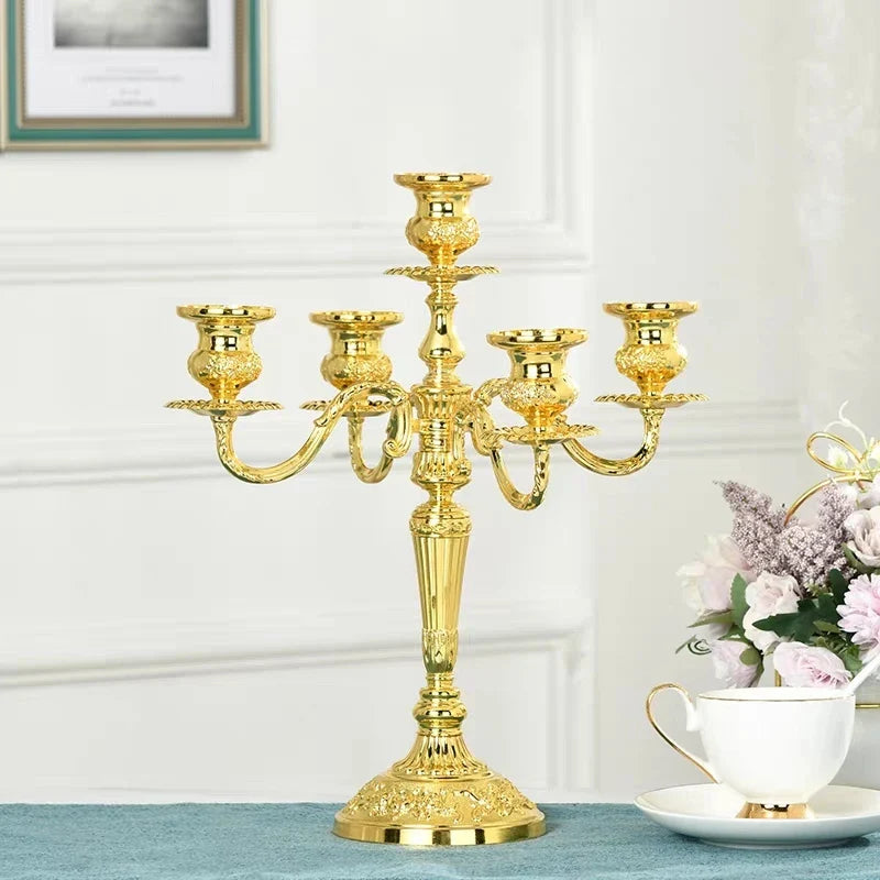 Skanto | GildedNocturne Kandelaber
