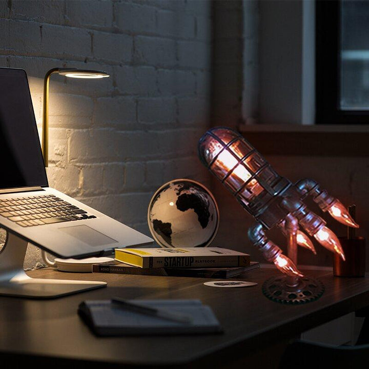 Skanto | Steampunk Raketlampe