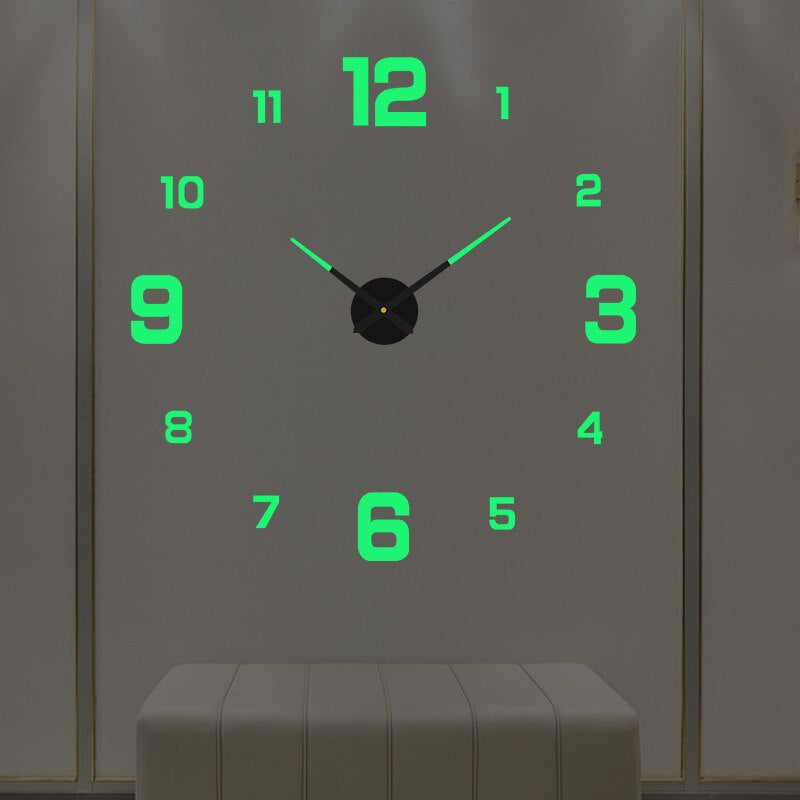 Skanto | Oversized modern wall clock