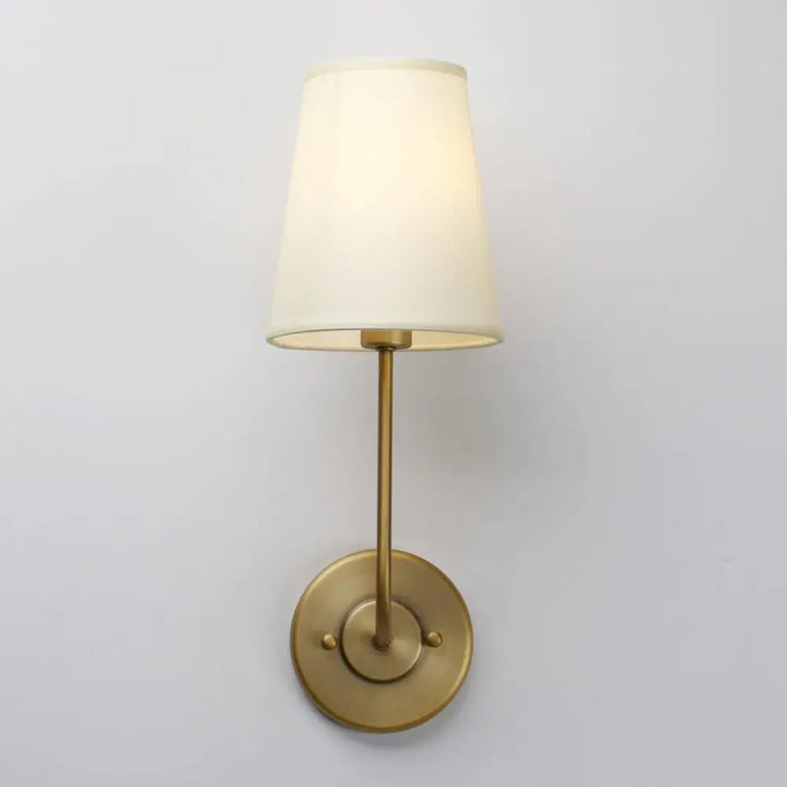 Skanto | LoomGlow – Moderne Vegglampe med Vevd Metall og Mykt Stoff
