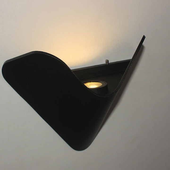 Moderne Kreativ Trekant Aluminium LED Utendørs Vanntett Vegglampe | Skanto