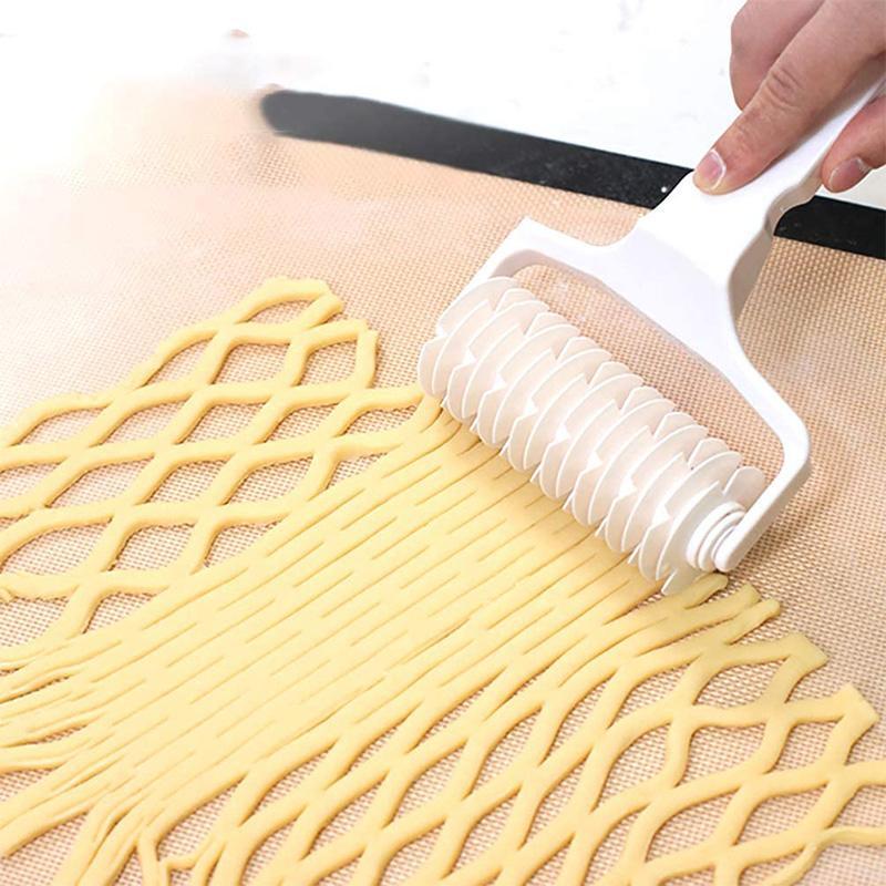 Skanto | Pasta lattice roller cutter