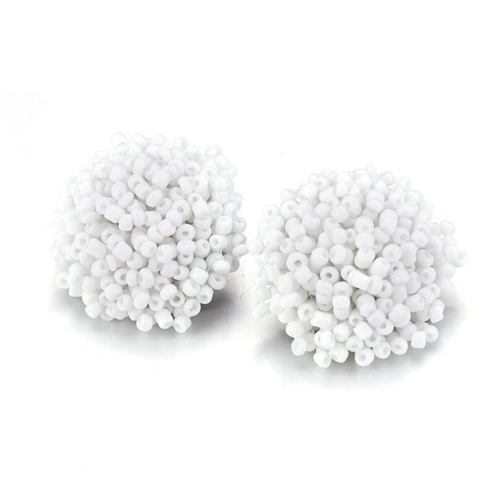 Skanto | Lys og morsom håndlaget multicolor perle pompom stud øredobber