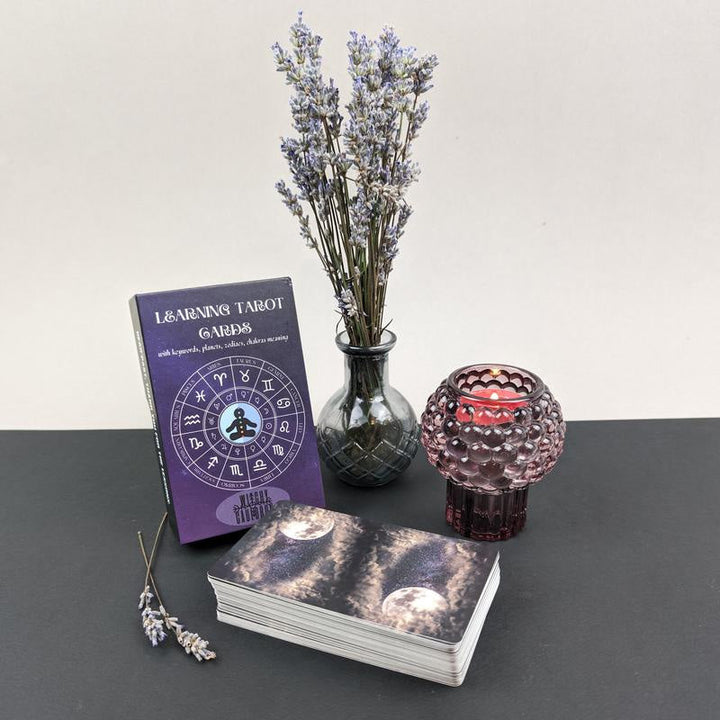 Lerne Tarot-kortstokk med betydninger på | Skanto