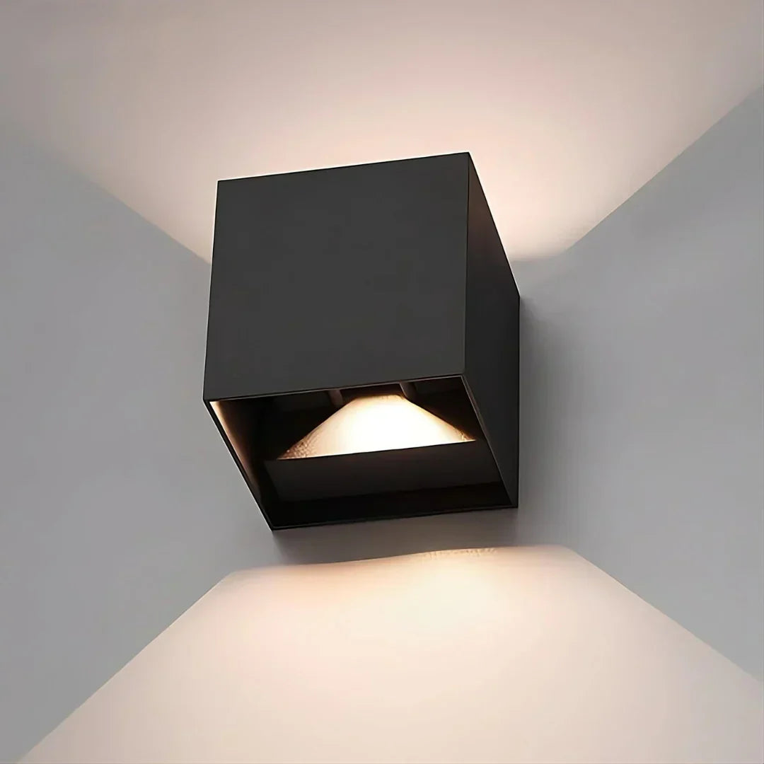Skanto | Luksus trådløs oppladbar vegglampe – bevegelsessensor og varm LED-belysning (2700K)