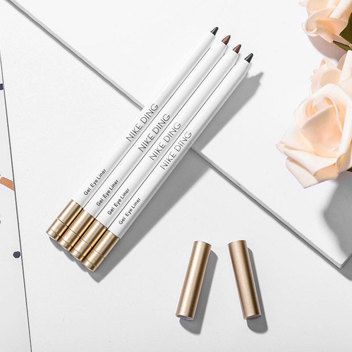 Skanto | Hurtigtørkende og vanntett eyeliner