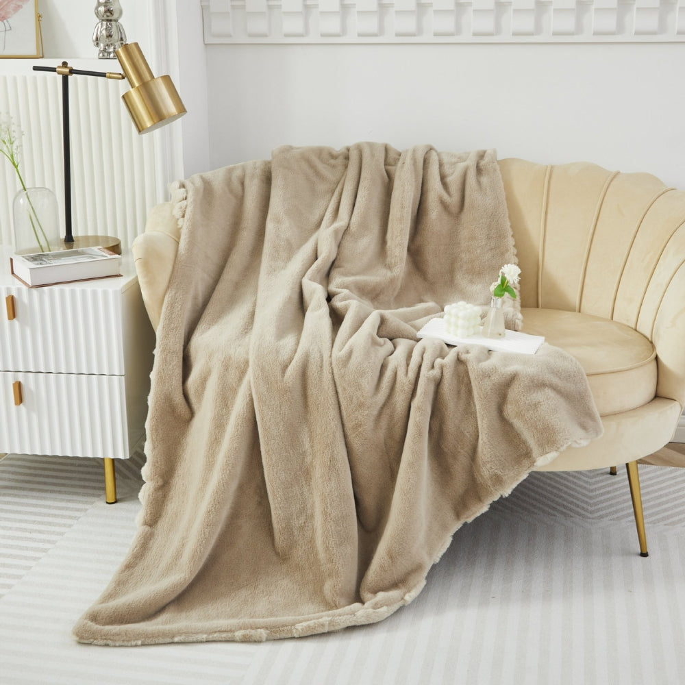 Skanto | Plush myk falsk kanin teppe