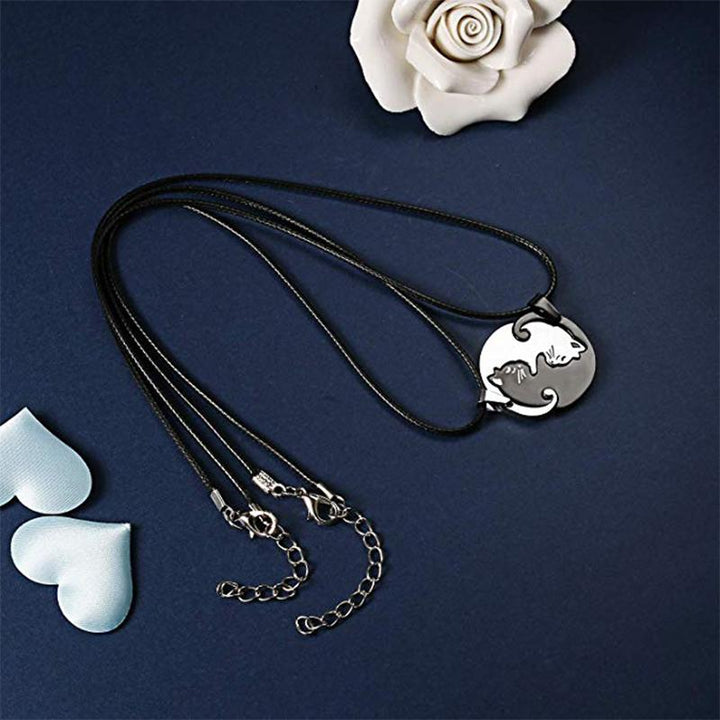 Yin ＆ Yang katt design halskjede | Skanto