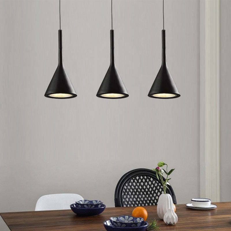 Moderne Trekant Pendellampe - Trionda | Skanto