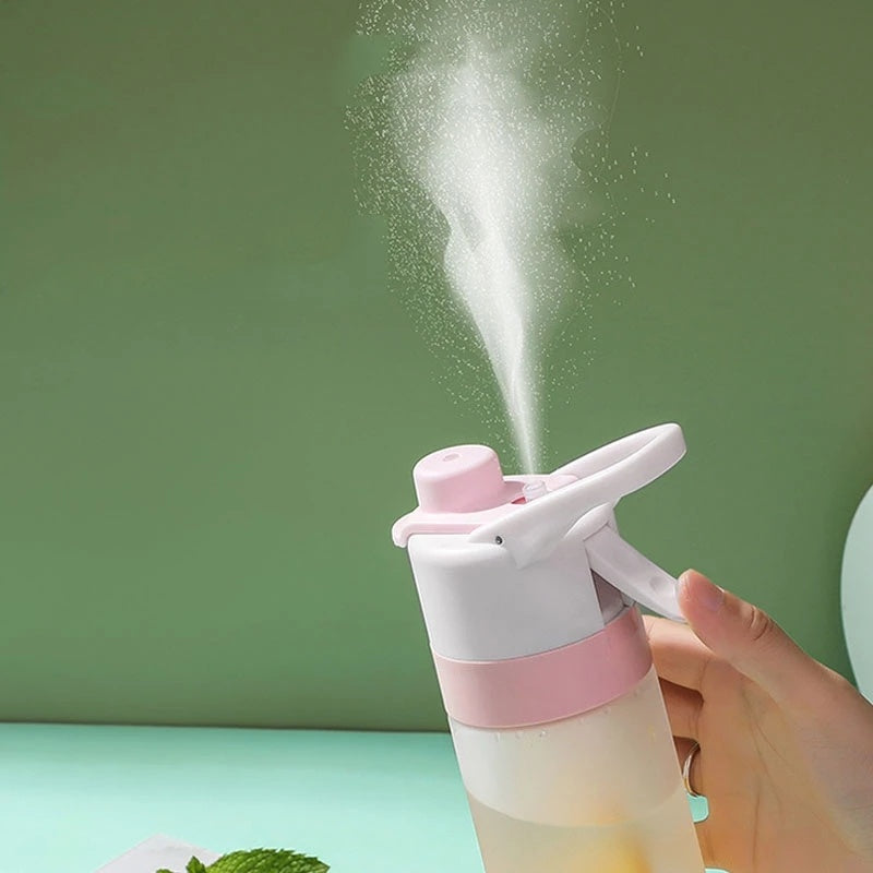 Stor kapasitet sprayvannflaske. | Skanto