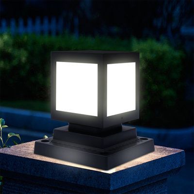 Skanto | Solar LED hage lampe i firkantet design – dekorativ utendørs belysning for stier og terrasse